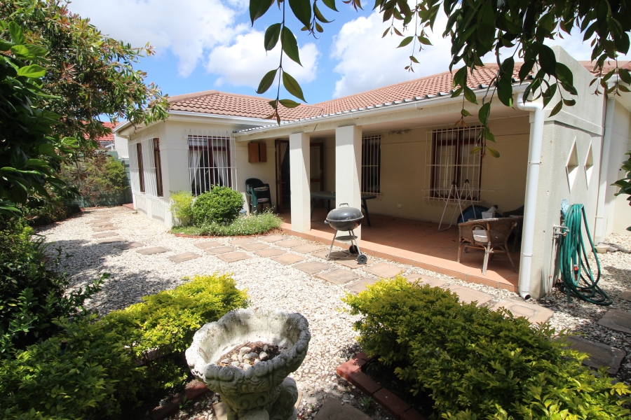 4 Bedroom Property for Sale in Pinelands Western Cape